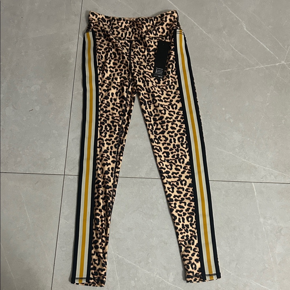 Kyodan Leopard Print Leggings with Striped Sides
